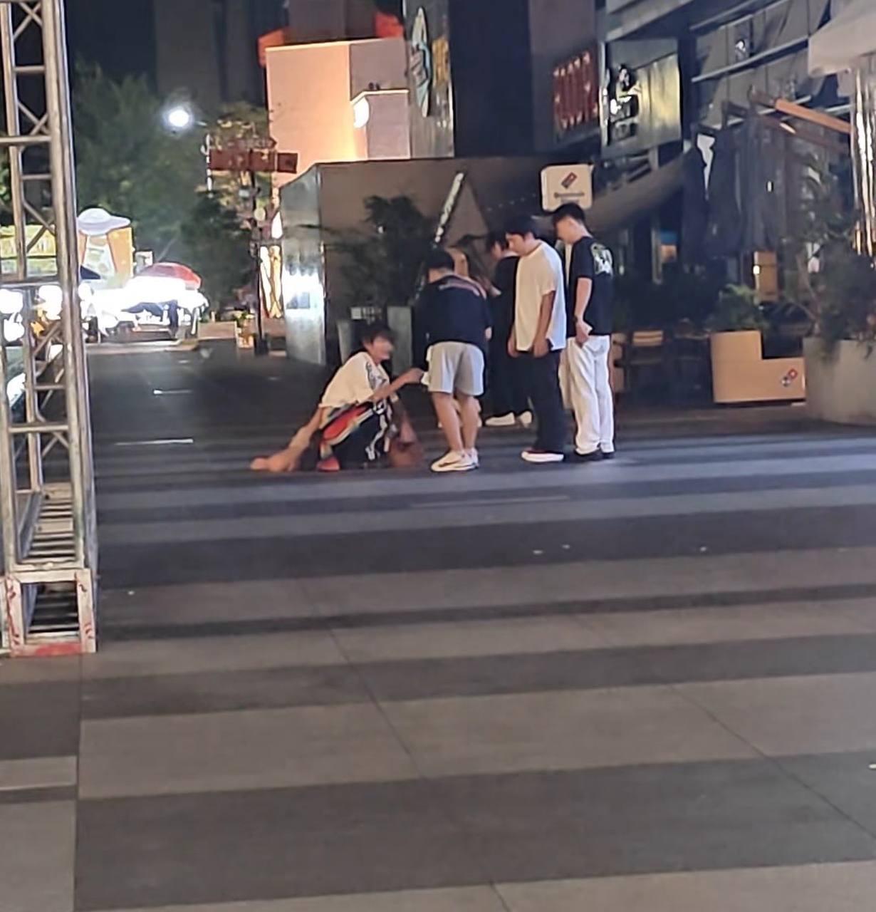 热议|都说爱妻者风生水起,现实却总是残酷的配图 1