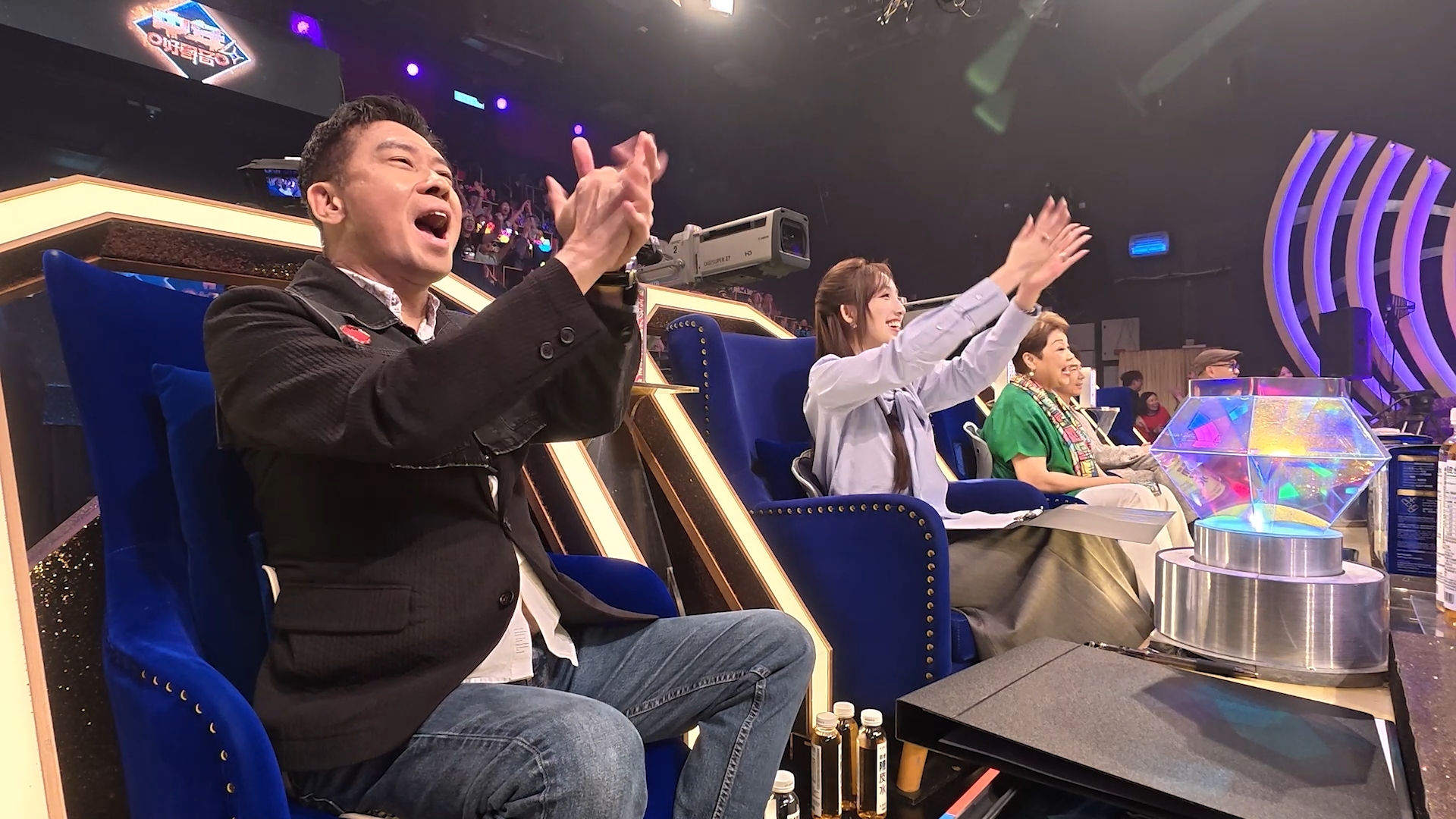 《中4》郑家声跳唱《翻腾》封MVP 许志安大赞:比我还厉害配图