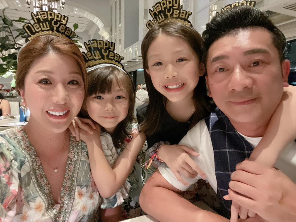 港姐胡家惠两度离婚 痛揭前夫出轨 曾代对方还300万债务配图