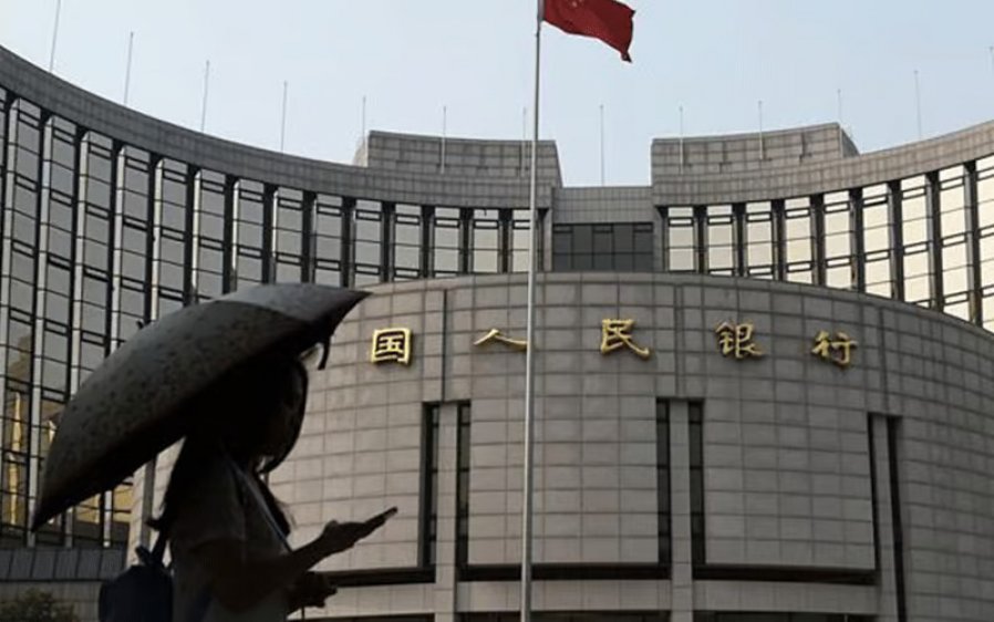 连20个月增持黄金 中国外汇储备不升反降配图