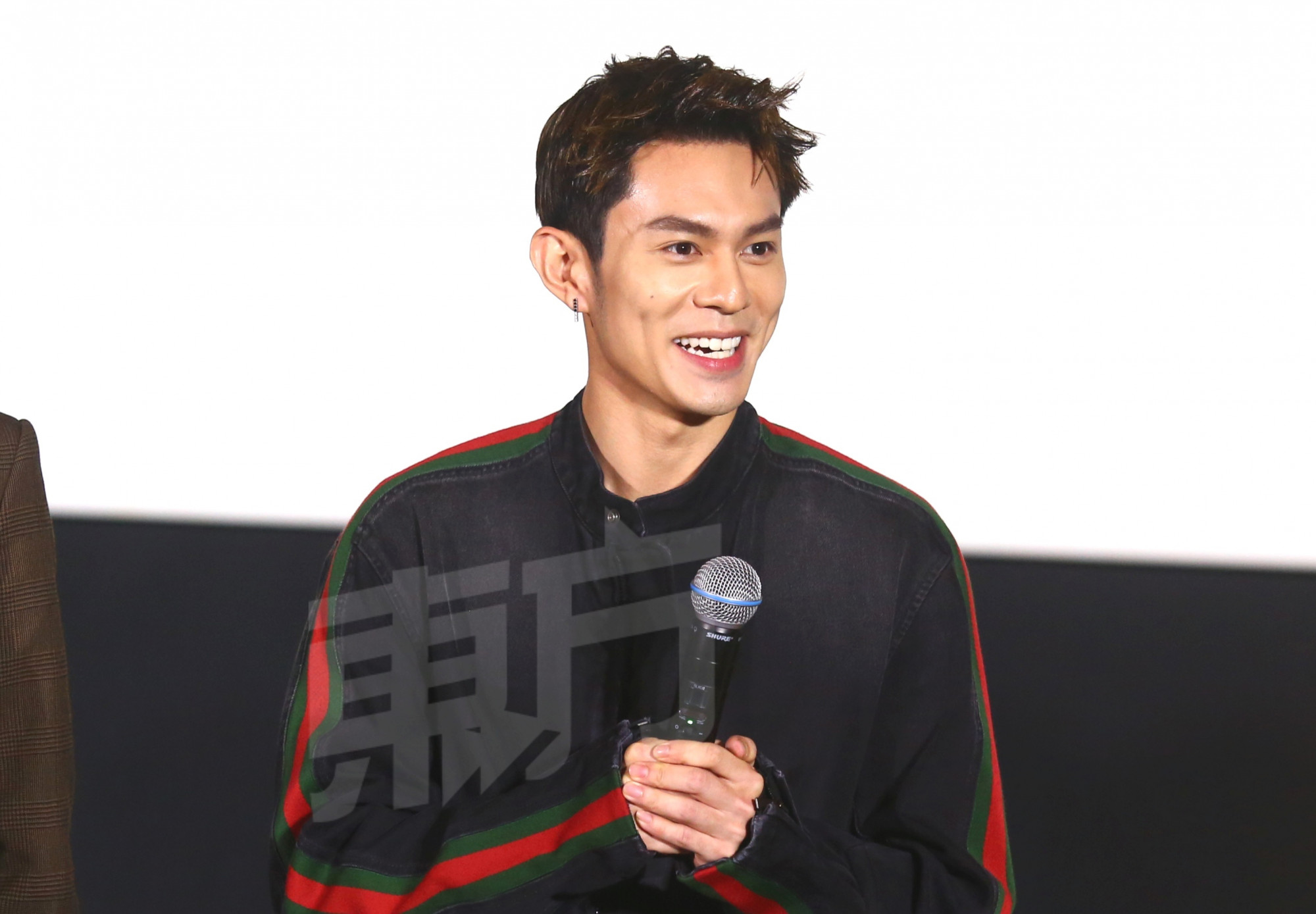 《恋爱演算法》吴清年爆吻戏糗事 杨振宁称激情戏靠“默契”配图