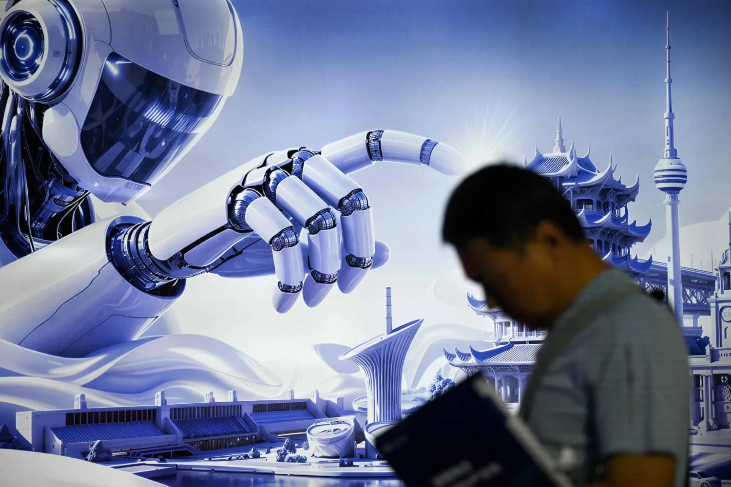 五年内占比增至15% 淡马锡加码投资AI配图