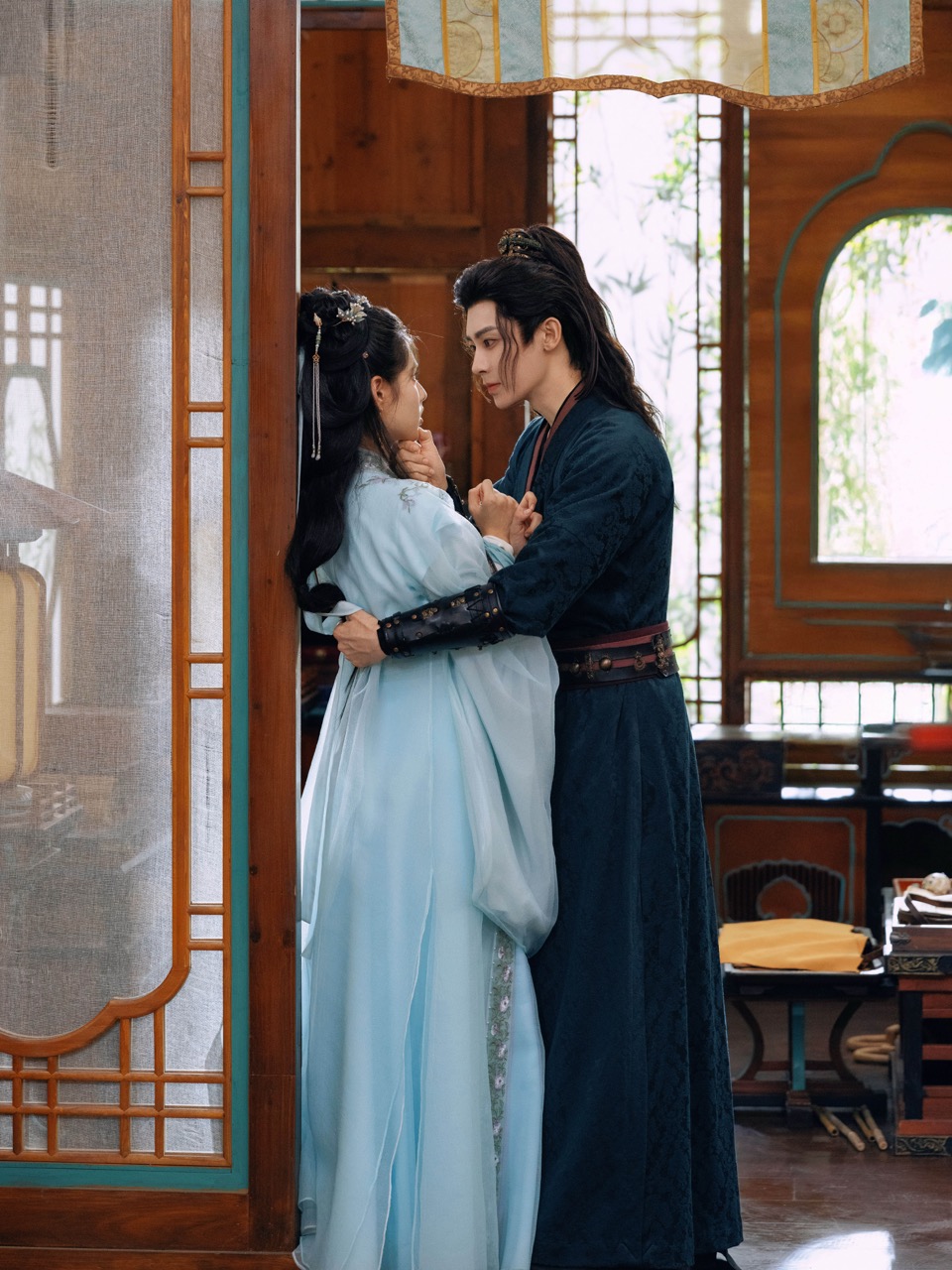 【追剧研究所】艾米侯明昊《雀骨》先婚后爱 携手破解宫廷谜案配图