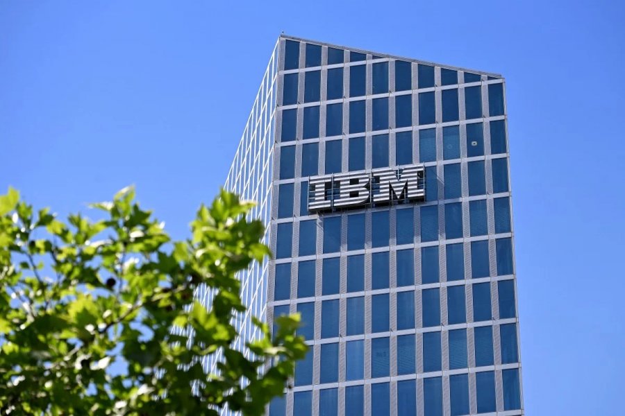 IBM次季业绩逊色 美软件股集体走跌配图