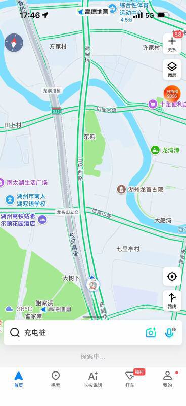 热议｜我操，张雪真牛逼，这哥们儿从高架入口摔了，人车分离，车走了四五公里，配图 3