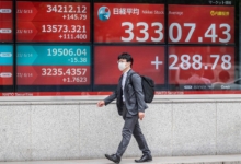 亚股喜愁各一半 韩日跌幅最大印尼逆势夺冠配图
