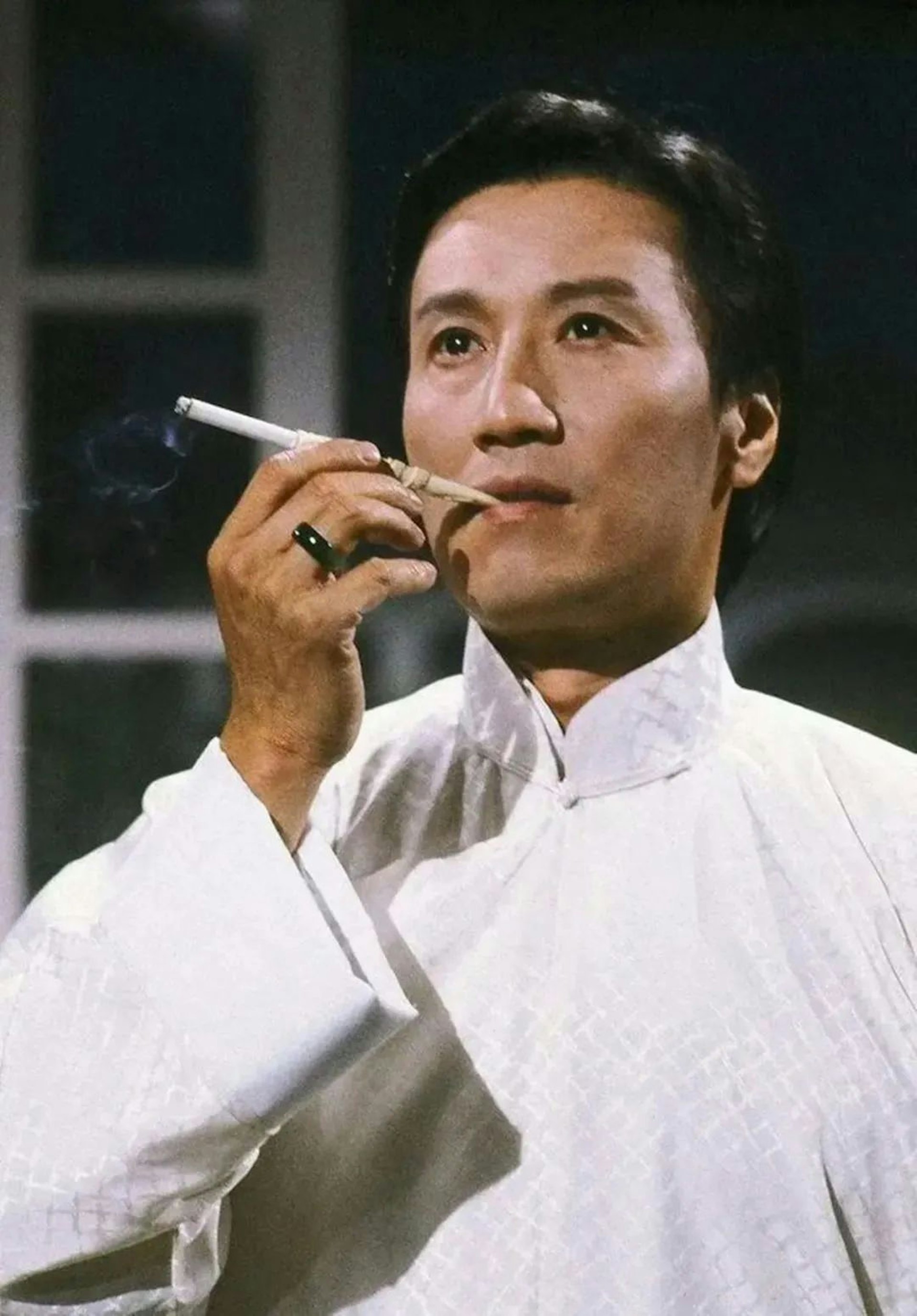 【谢贤离世】拍剧42年留下经典无数 《千王之王》助TVB重夺收视王座配图