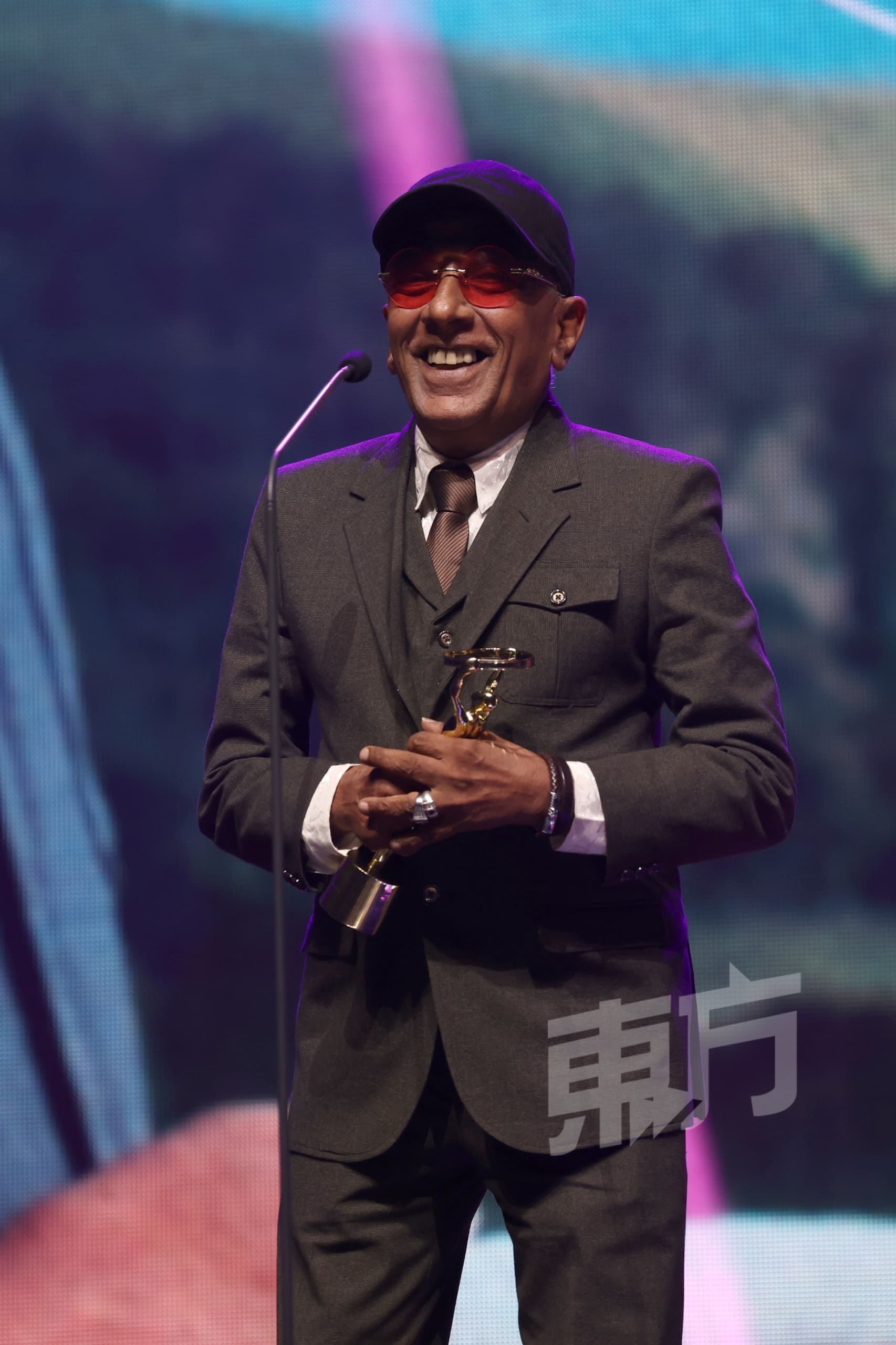 吴京盼来马来西亚拍片：希望采景成功 9岁王宣静首作封《金环奖》双影后之一 斯里兰卡马亨德拉封帝配图