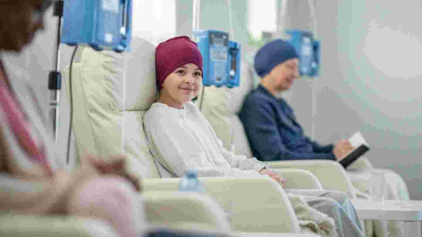 当今年轻人更易患癌 原因竟是老得快?配图