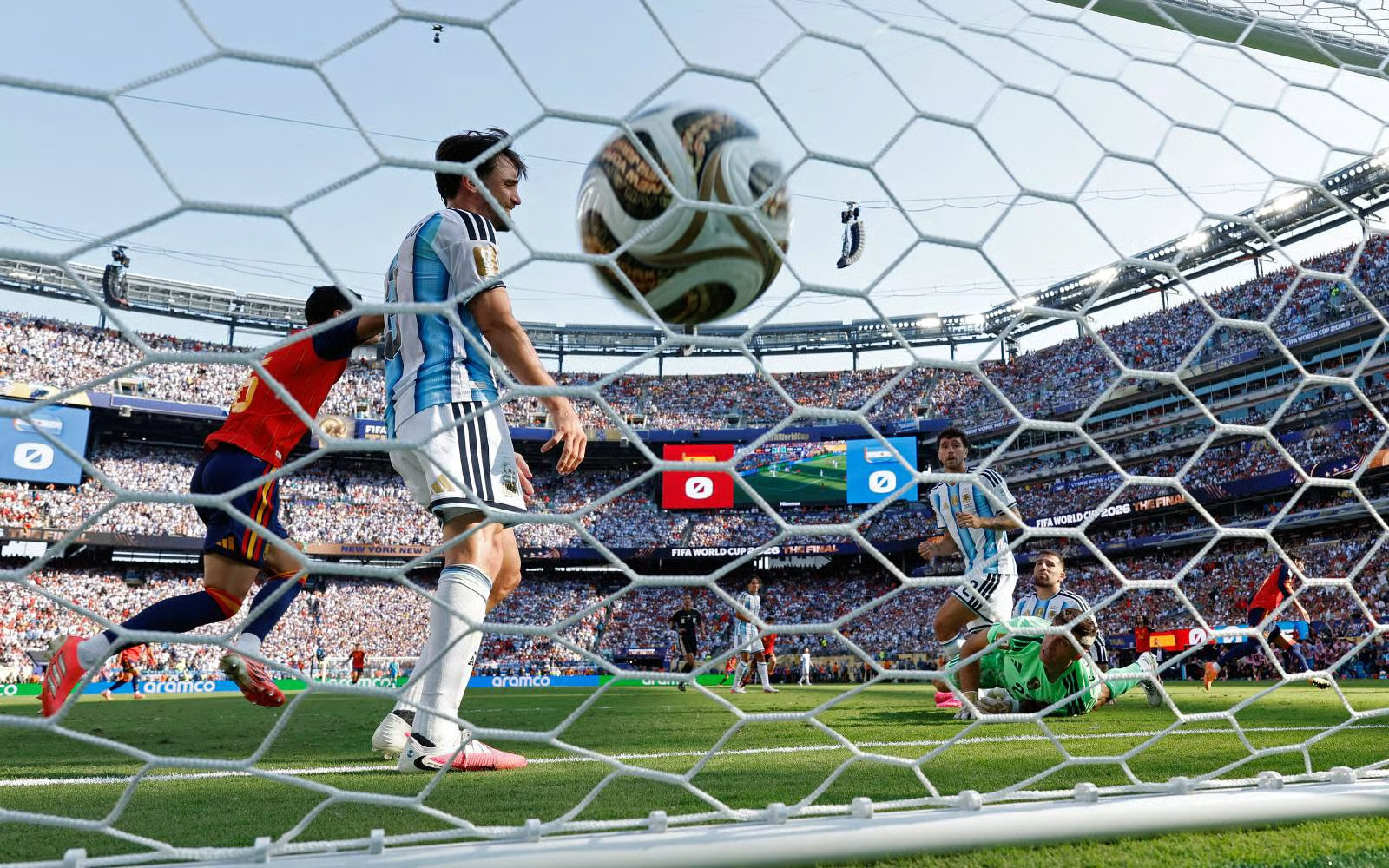 FIFA“资本化”引反弹 世界杯恐遭杯葛？配图