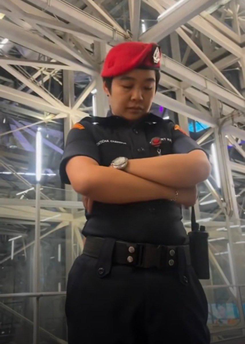 热议｜Suvarnabhumi机场就中国粉丝事件延误北京航班致歉配图 2
