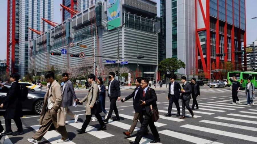 韩国调高明年基本时薪 月薪门槛升破6400令吉配图