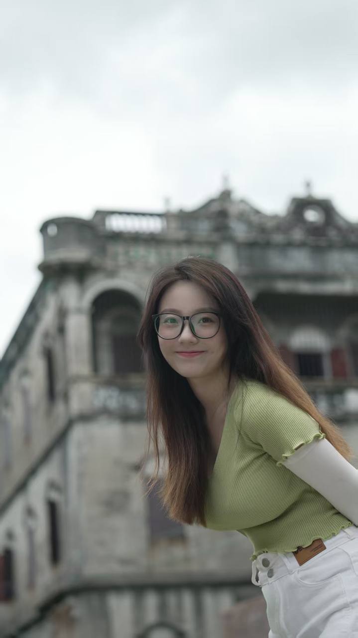 热议|抖音百万粉丝博主Lucky不懂车高文婚内出轨乐道工作人员,还骗我说是配图 3