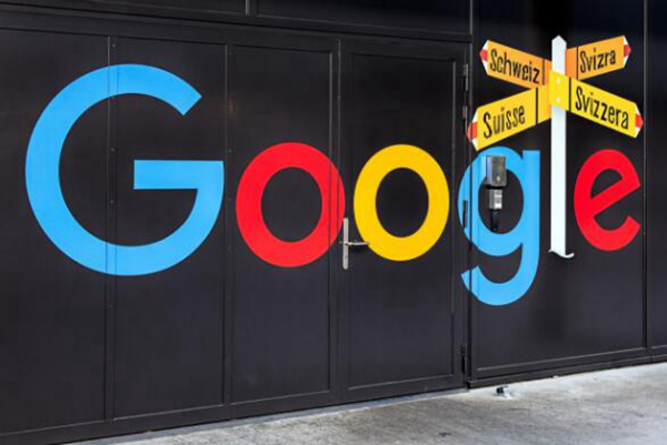 谷歌宣布2026年9月停用Android和Wear OS版Google Assistant,全面转向Gemini配图