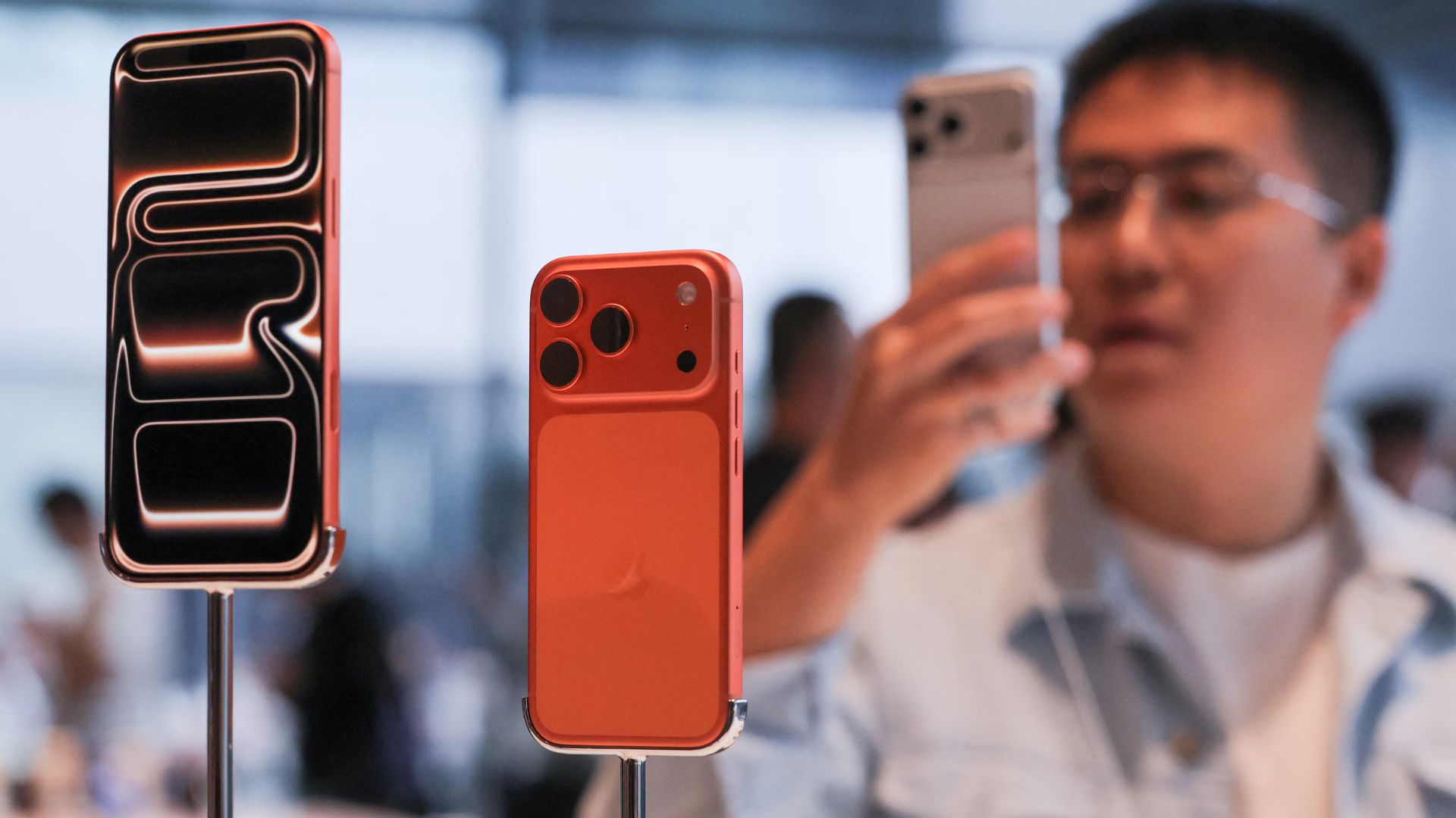 苹果急抢DRAM iPhone 18系列恐缺货?配图