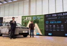 特斯拉发布Cybercab SpaceX股价暴涨配图
