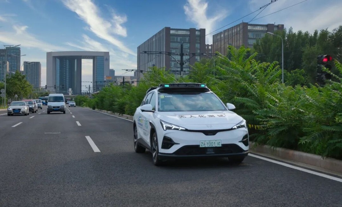 L3、L4自动驾驶“强标”明年7月实施 明确安全主体责任、接管机制配图